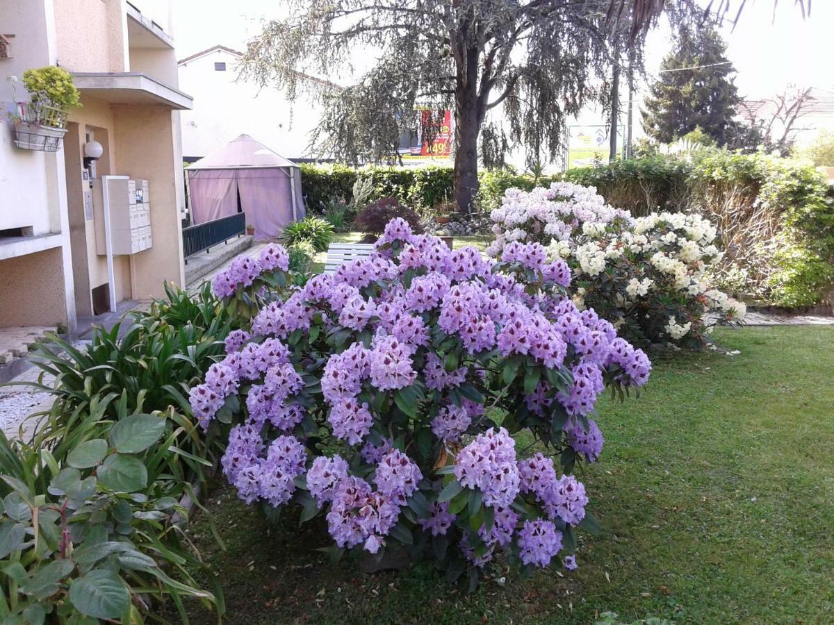 Les Floralies Apartman Pau Kültér fotó